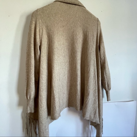 Love Tree small Cardigan Coverup Beige - Picture 2 of 6